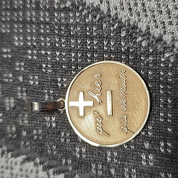 pendant 14k gold + qu' heir - que domain - Picture 2 of 4